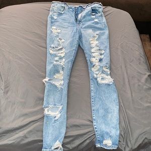 American Eagle “Super Hi-Rise Jegging”